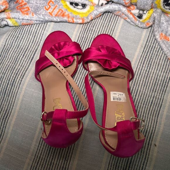 Brash Hot Pink Satin Bow Heeled Sandals Women's Size 7 Fuchsia Formal Stilettos - Picture 3 of 7